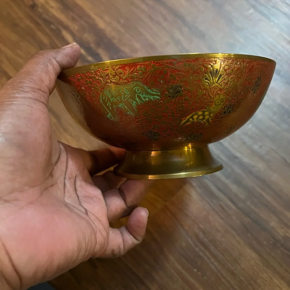 Solid brass , Hand Painted Indonesian Carved Bowl - Picture 5 of 5